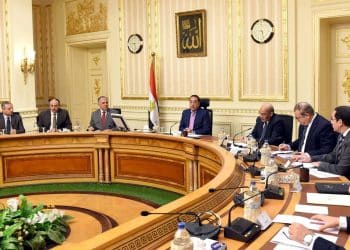 من أين يأتي التضارب في بيانات المسؤولين.. “تفنيد” تجيب