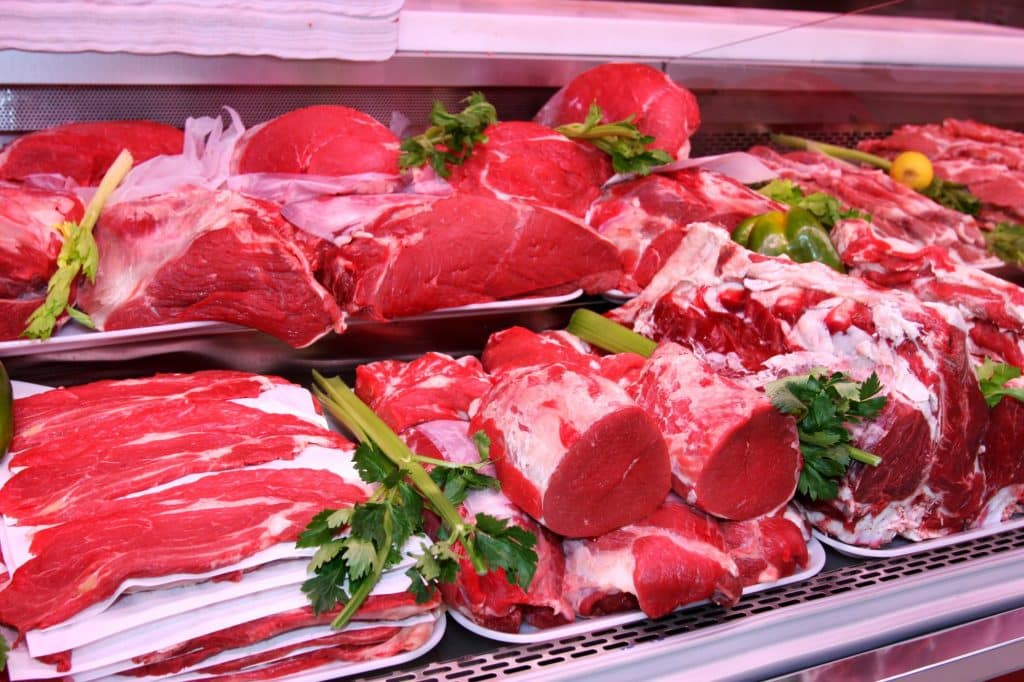 هل حقًا زاد الاكتفاء الذاتي من اللحوم من 40% لـ60% بسبب مشروعات الرئيس؟