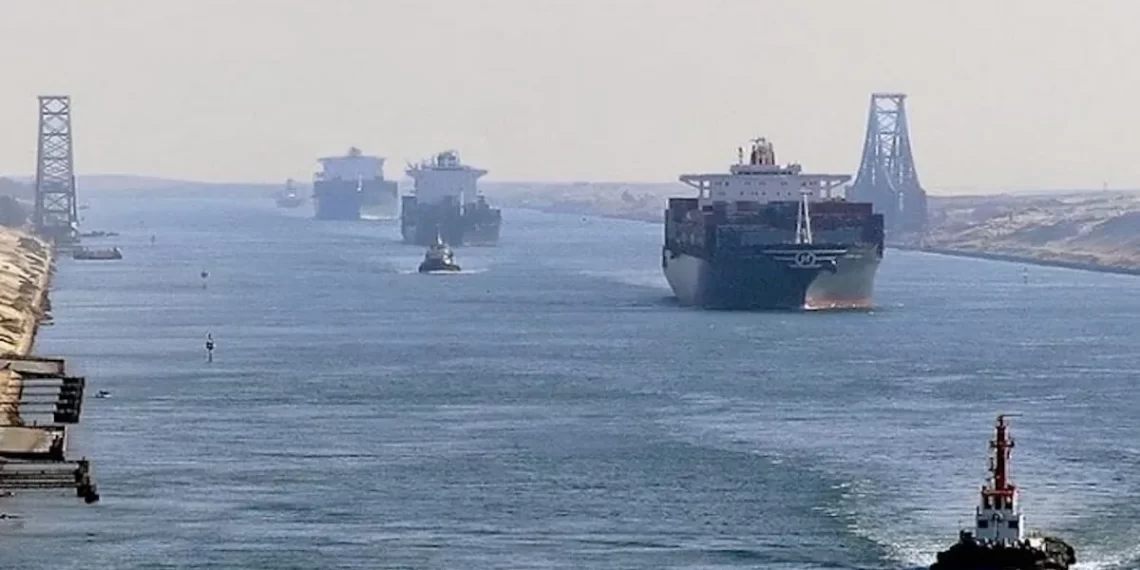 كم بلغت نسبة الزيادة في عائدات قناة السويس عام 2021/ 2022؟