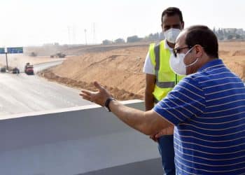 هل تحتل مصر المركز الـ16 عالميًا في جودة الطرق كما يقول مسؤولي “السياحة”؟