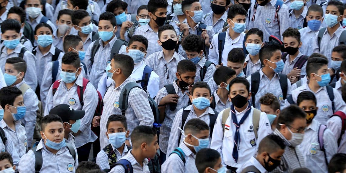 العام الدراسي بلا أزمات.. نُفند تصريح رئيس المجلس الأعلى للإعلام المصري