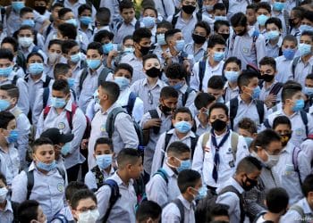 العام الدراسي بلا أزمات.. نُفند تصريح رئيس المجلس الأعلى للإعلام المصري