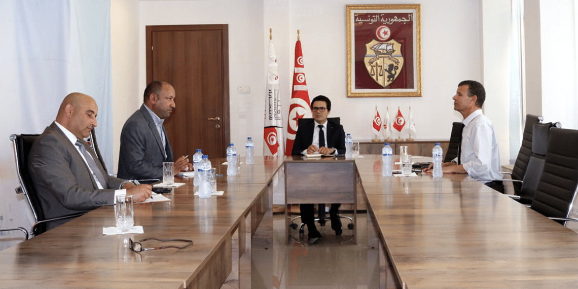 هكذا تعاملت “المستقلة للإعلام” بتونس مع القنوات المملوكة للمرشحين وقت الانتخابات