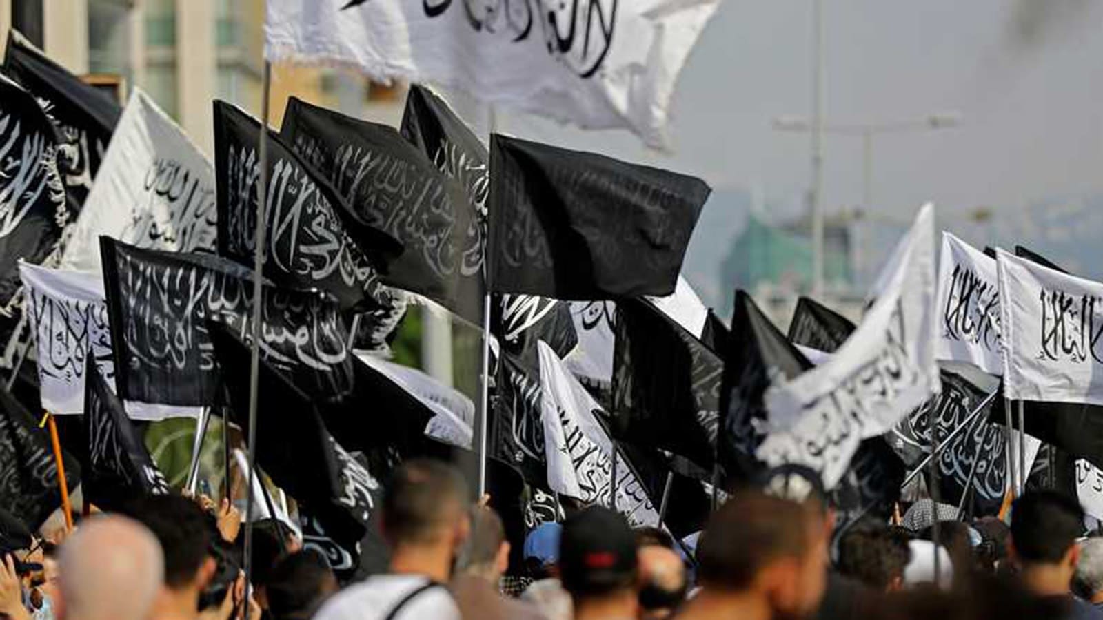 جانب من مشاركة حزب التحرير بتظاهرات 14 يناير