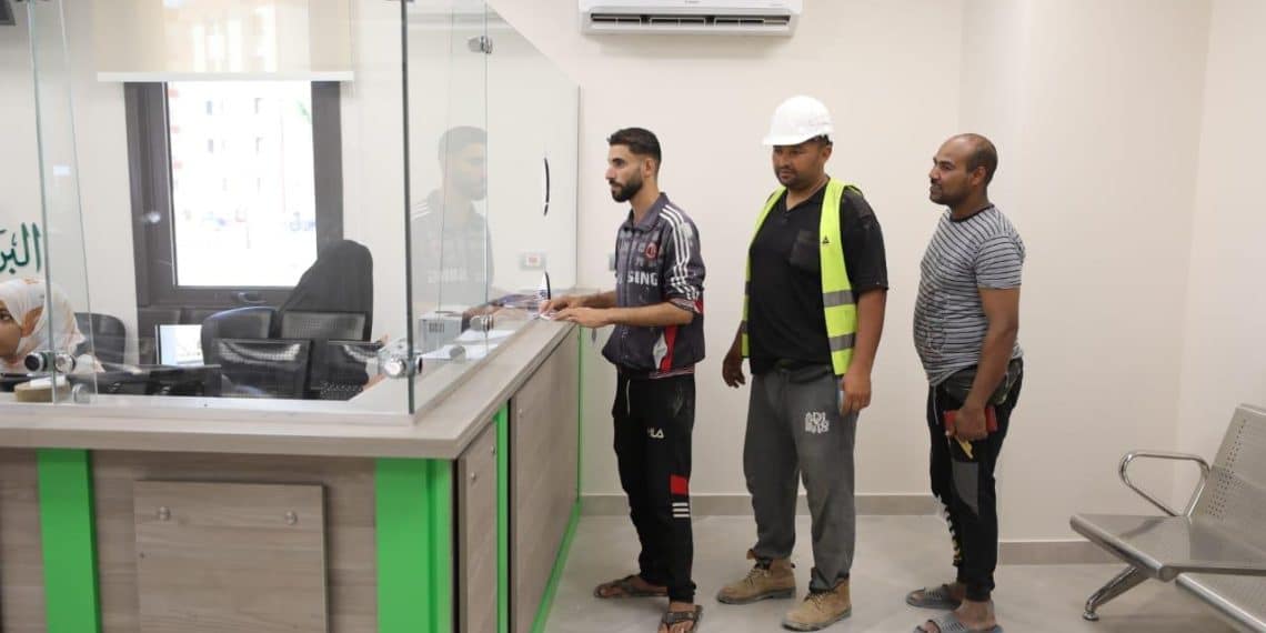 2.6 مليون أم 11 مليونًا؟ كم عامل غير منتظم في مصر؟