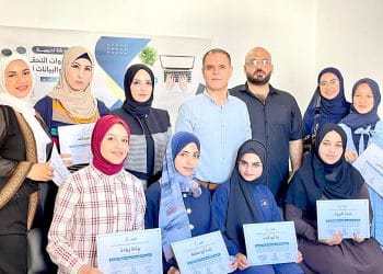 صور من حفل تكريم الورشة التدريبية لتفنيد