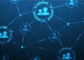 العاصفة الإلكترونية.. “حسابات نفطية” تقود حملة معلومات مضللة عن تغير المناخ