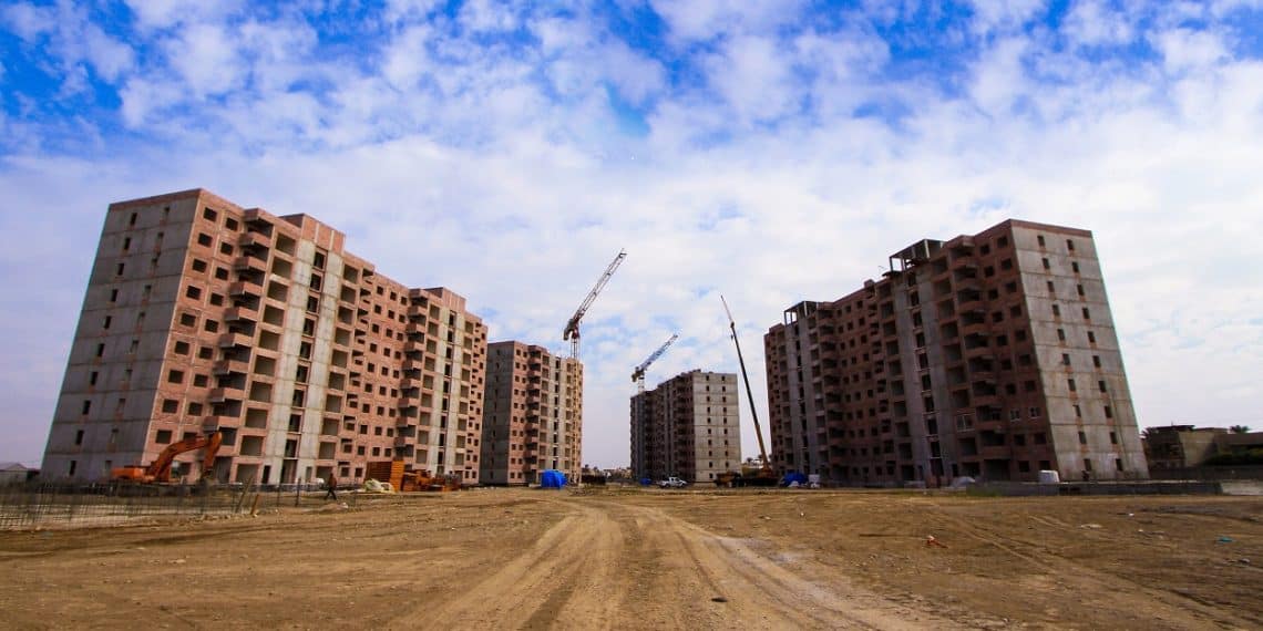 المصدر: Light-Up‏